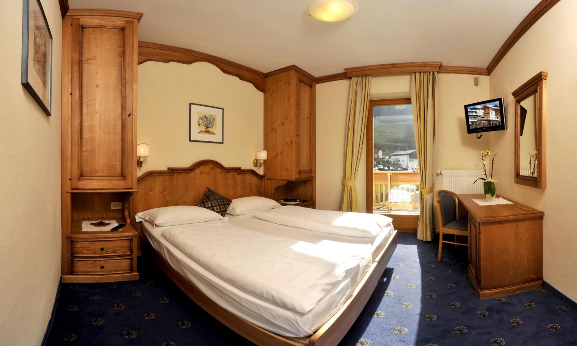Hotel Europa Dolomites Selva di Val Gardena Kültér fotó