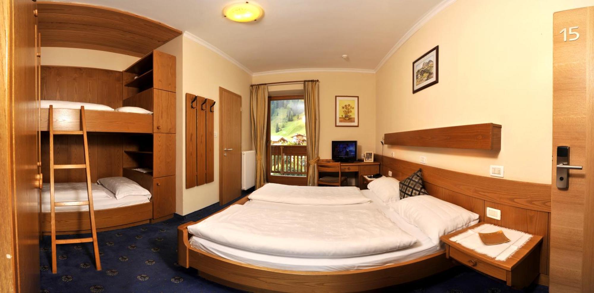 Hotel Europa Dolomites Selva di Val Gardena Kültér fotó