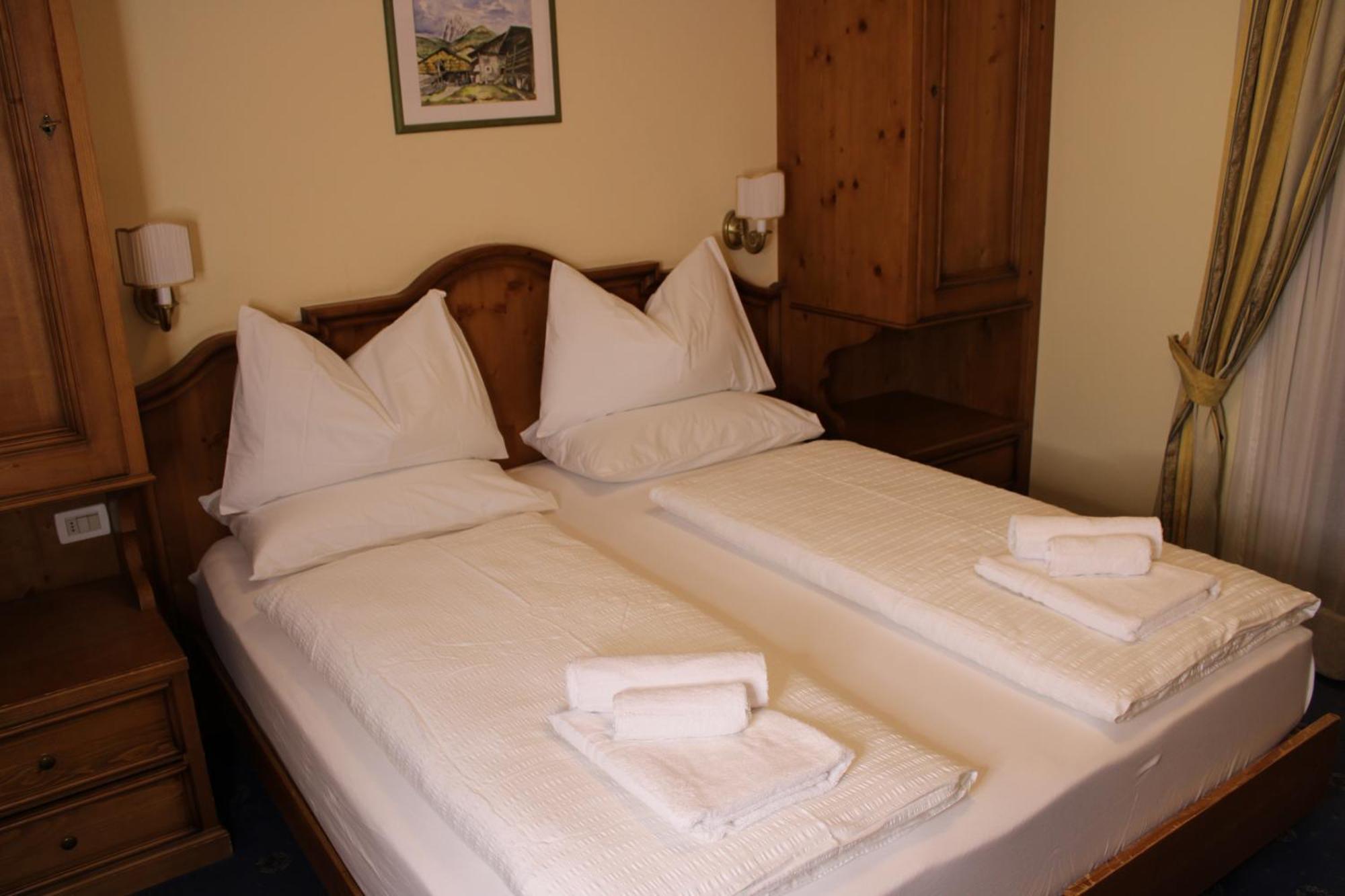 Hotel Europa Dolomites Selva di Val Gardena Kültér fotó